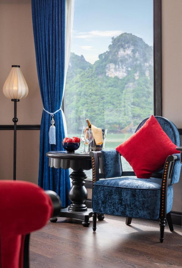 Hôtel Le Journey Luxury Cruise à Hạ Long Extérieur photo