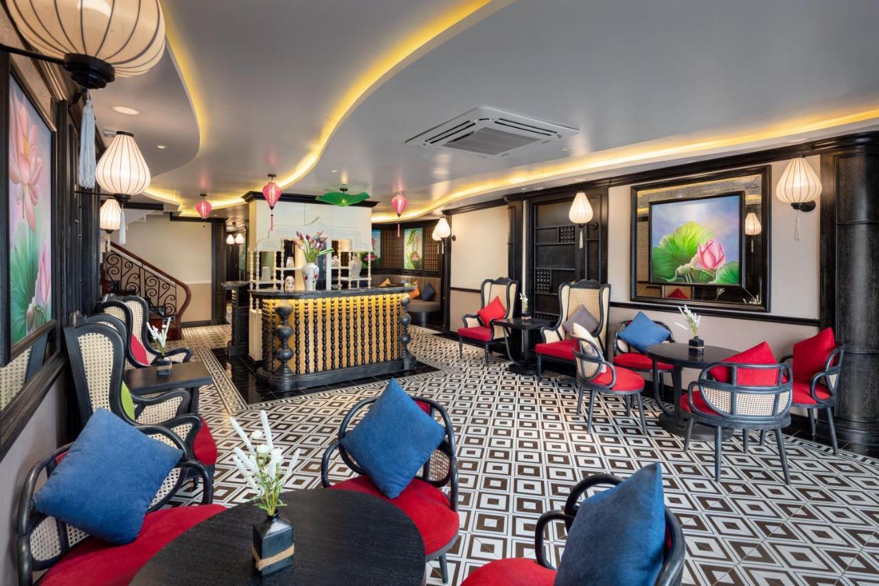 Hôtel Le Journey Luxury Cruise à Hạ Long Extérieur photo